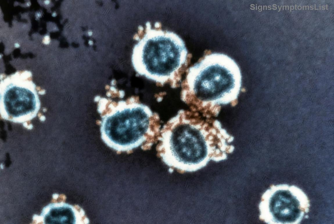 Caregiver che aiuta un paziente con alimentazione salutare