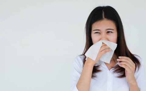 Какие точки акупрессуры при заложенном носу? Эффективен ли этот метод?