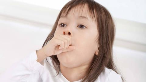 Children with sore throat: Signs and effective care