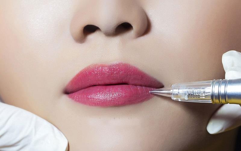 Can you eat tofu with lip tattoo?  What should abstain to help lip color up beautiful?