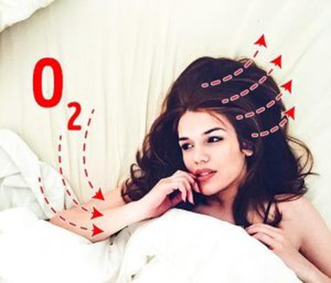 Surprise with 10 benefits of sleeping naked that you may not know