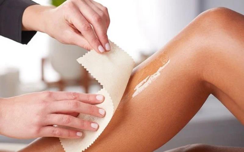 The most effective way to remove leg hair with python fat at home