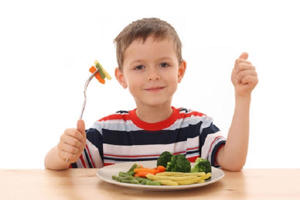Nutrition des enfants de 2 à 13 ans : Enfants en bonne santé – Rassurez-vous maman