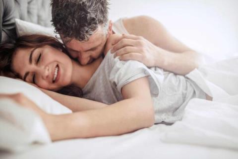 Gli esperti rispondono: la masturbazione perde la verginità?
