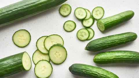How many calories are cucumbers and great health benefits