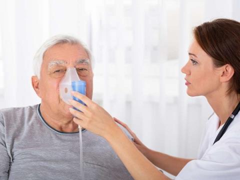 How is pulmonary fibrosis treated?