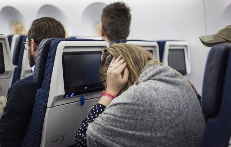 Tinnitus en aviones: ¡algunas cosas que debe saber!