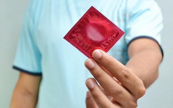 コンドームの使用はまだ妊娠しています：理由は何ですか？