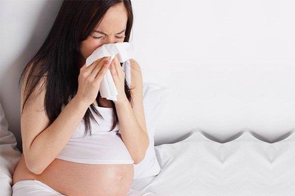 Having a cold during pregnancy and appropriate solutions