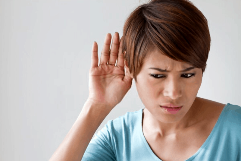 Ear pain when swallowing: Why?  • SignsSymptomsList.com